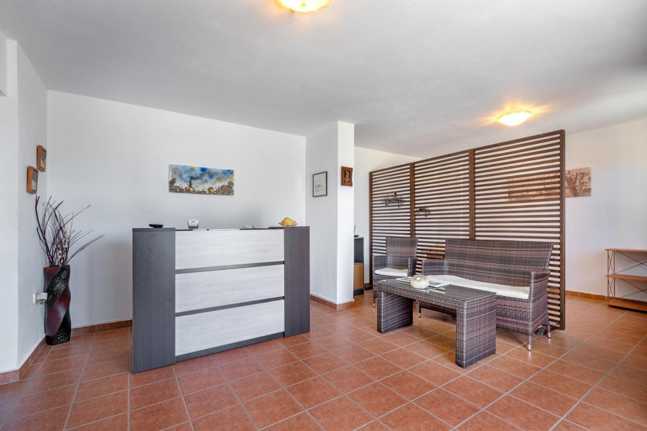 Reggina'S Apartments Φοίνικας Εξωτερικό φωτογραφία