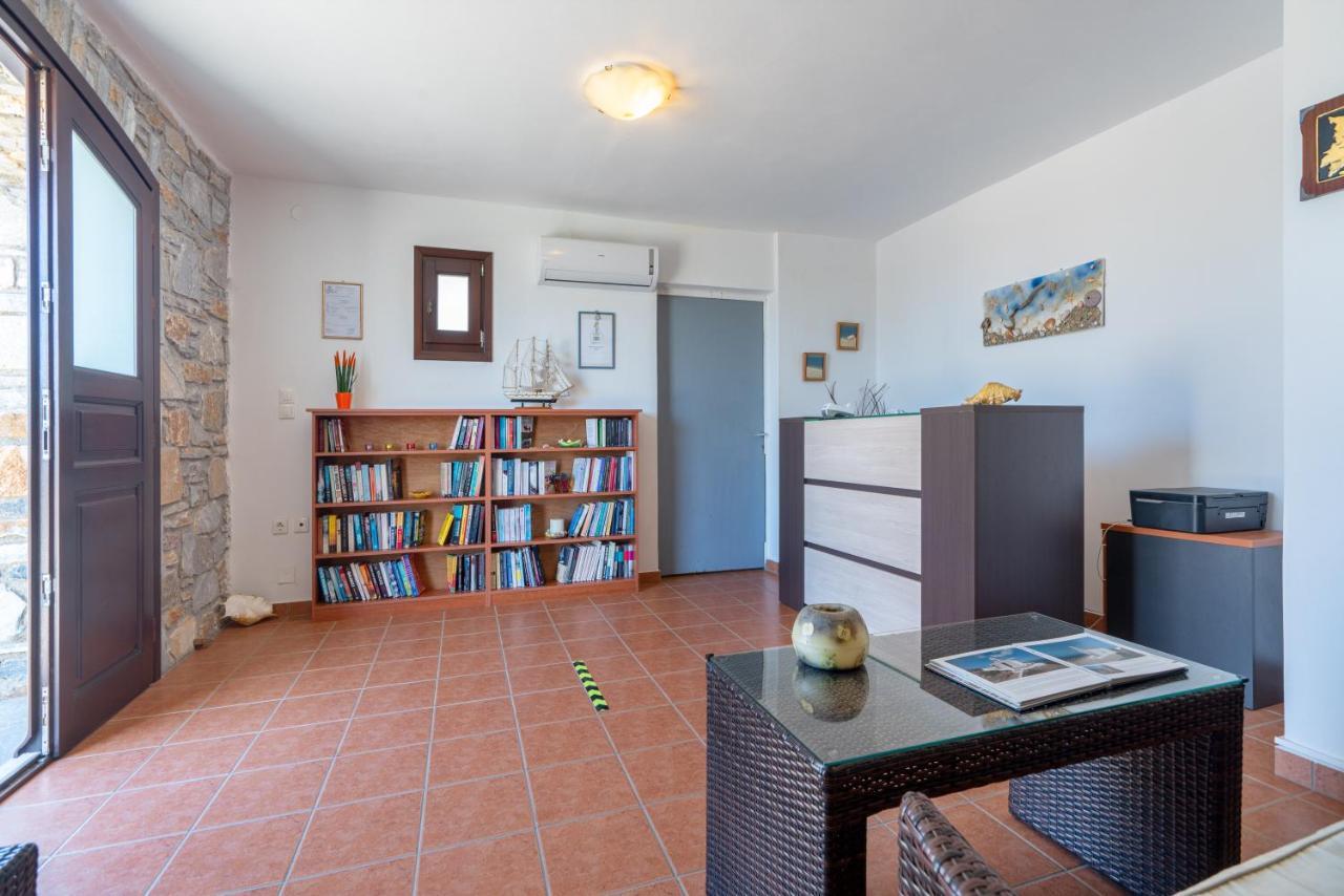 Reggina'S Apartments Φοίνικας Εξωτερικό φωτογραφία